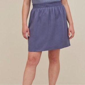 Torrid Mini Linen High Waisted Skirt size 2 ((18-20) NWT